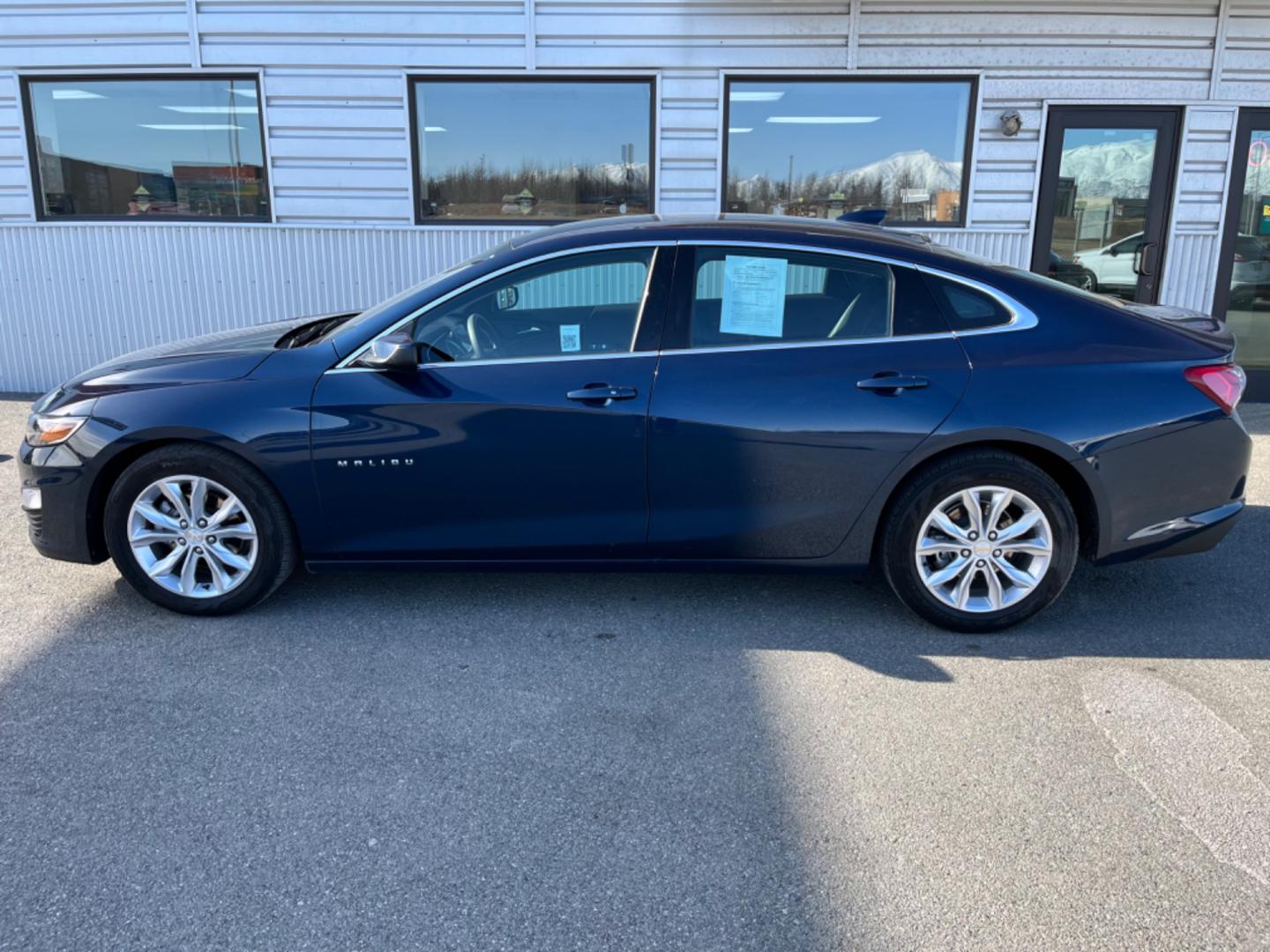 2022 BLUE /Black CHEVROLET MALIBU LT (1G1ZD5ST7NF) with an 1.5L engine, Continuously Variable transmission, located at 1960 Industrial Drive, Wasilla, 99654, (907) 274-2277, 61.573475, -149.400146 - Photo#1